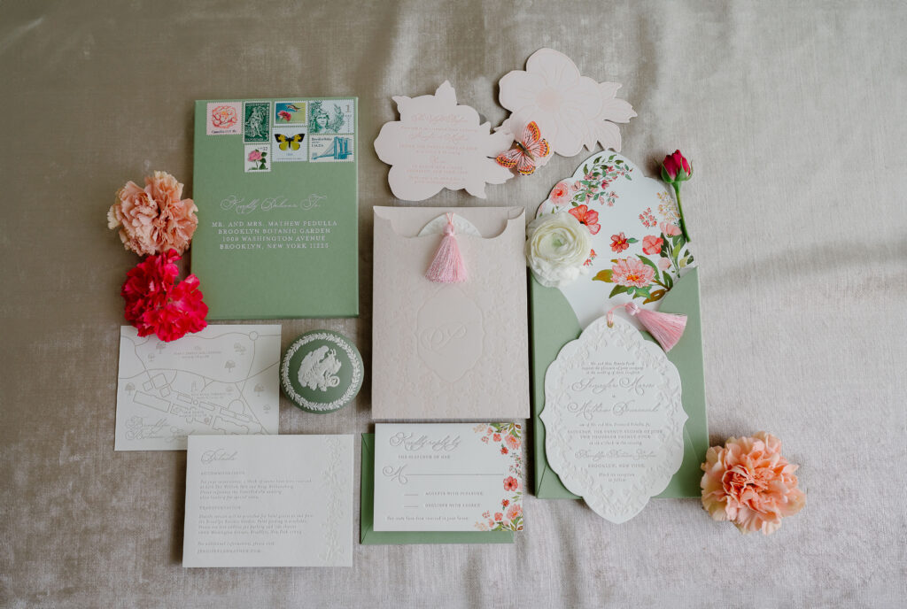 addressing wedding invitation envelopes